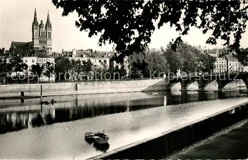 Angers Vue vers la Cathedrale Angers