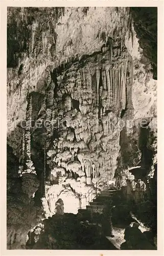 AK / Ansichtskarte Orgnac l_Aven Salle superieure Tropfsteinhoehle Orgnac l Aven