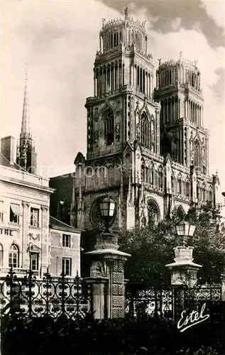 AK / Ansichtskarte Orleans_Loiret Cathedrale Sainte Croix vue de l Hotel de Ville Orleans_Loiret