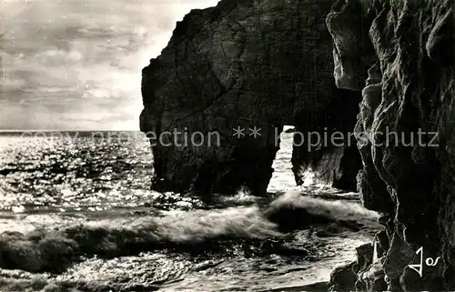 AK / Ansichtskarte Quiberon_Morbihan Presqu ile Arche naturelle de Port Blanc Cote Felsen Kueste Quiberon Morbihan