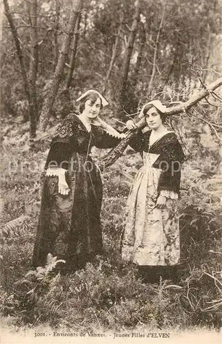 AK / Ansichtskarte Trachten_Frankreich Costumes Jeunes Filles d Elven 