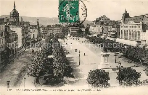 AK / Ansichtskarte Clermont_Ferrand_Puy_de_Dome La Place de Jaude vue generale Clermont_Ferrand