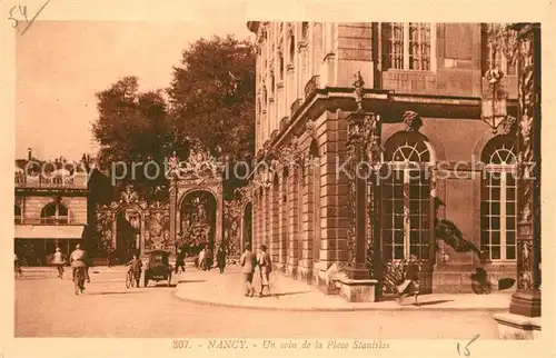 AK / Ansichtskarte Nancy_Lothringen Un coin de la Place Stanislas Nancy Lothringen