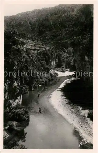 AK / Ansichtskarte Lozere_Region Les Gorges du Tarn Convoi de barques dans les Detroits Lozere Region