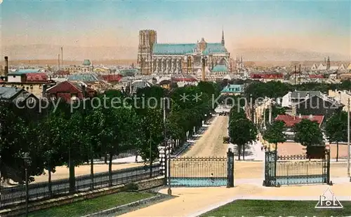 AK / Ansichtskarte Reims_Champagne_Ardenne Vue generale prise des Caves Pommery Cathedrale Reims_Champagne_Ardenne