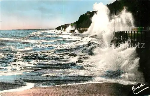 AK / Ansichtskarte Granville_Manche Effets de Vagues Brandung Kueste Granville_Manche