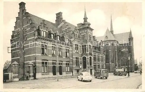 AK / Ansichtskarte Neerpelt Gemeentehuis en Kerk Neerpelt