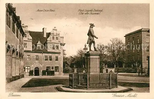 AK / Ansichtskarte Dessau Rosslau Grosser Markt Anna Liese Haus F?rst Leopold Denkmal Dessau Rosslau