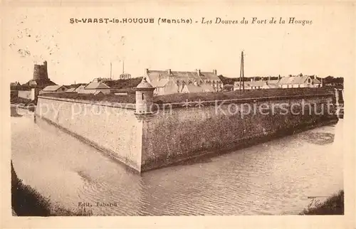 AK / Ansichtskarte Saint Vaast la Hougue Les Douves du Fort de la Hougue Saint Vaast la Hougue