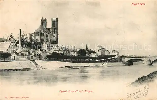 AK / Ansichtskarte Mantes sur Seine Quai des Cordeliers Eglise Mantes sur Seine