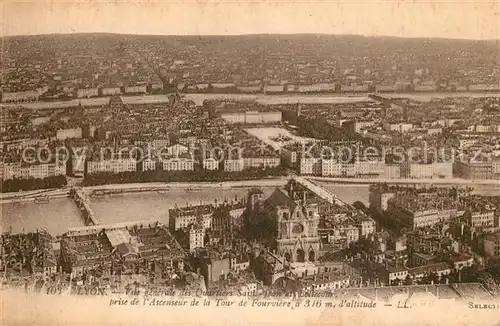 AK / Ansichtskarte Lyon_France Vue generale des Quartiers Saint Jean et Bellecour Lyon France