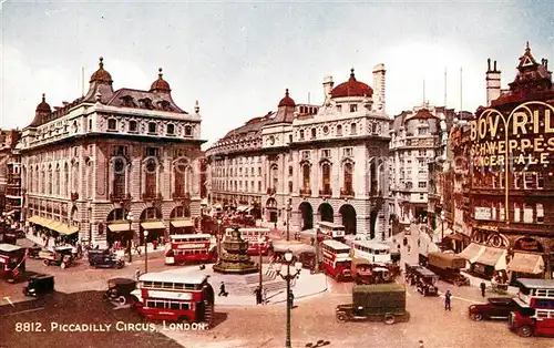 AK / Ansichtskarte London Piccadilly Circus London