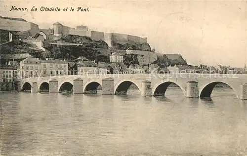 Namur_sur_Meuse La Citadelle et le Pont Namur_sur_Meuse