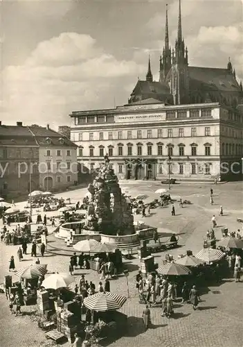 AK / Ansichtskarte Brno_Bruenn Namesti 25. unora Platz des 25. Feburar Denkmal Kirche Brno_Bruenn