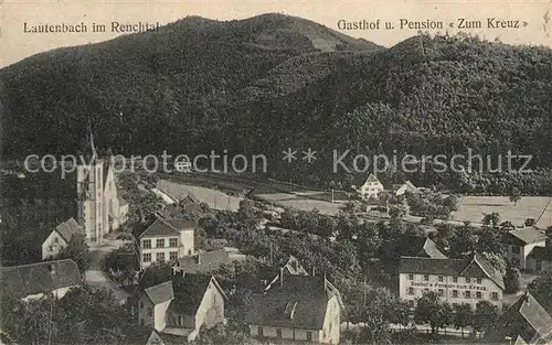 AK / Ansichtskarte Lautenbach_Renchtal Ortsansicht mit Kirche Gasthof Pension Zum Kreuz Schwarzwald Lautenbach Renchtal