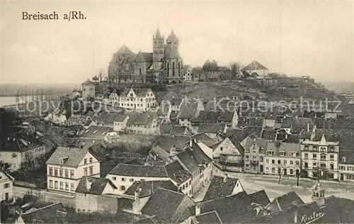 AK / Ansichtskarte Breisach_Rhein Altstadt mit Muenster Breisach Rhein