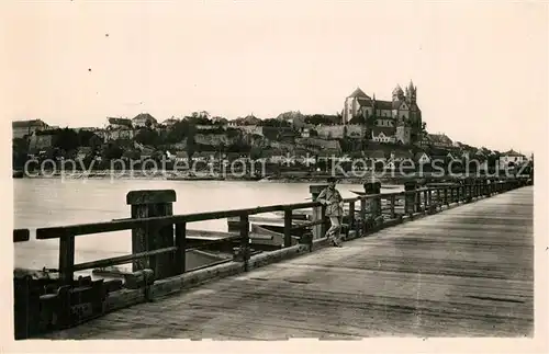 AK / Ansichtskarte Breisach_Rhein Schiffsbruecke Blick zum Muenster Breisach Rhein