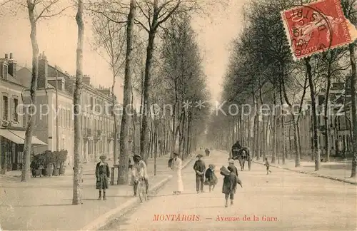 AK / Ansichtskarte Montargis_Loiret Avenue de la Gare Montargis Loiret
