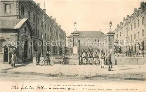 AK / Ansichtskarte Troyes_Aube La Caserne Beurnonville Troyes Aube