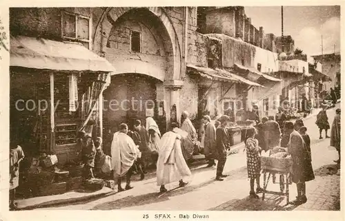 AK / Ansichtskarte Sfax Bab Diwan Sfax