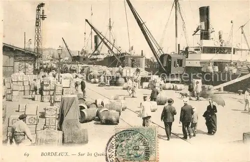 AK / Ansichtskarte Bordeaux Sur les Quais Bordeaux