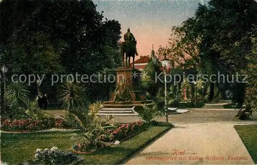 AK / Ansichtskarte Kiel Schlossgarten Kaiser Wilhelm Denkmal Kiel