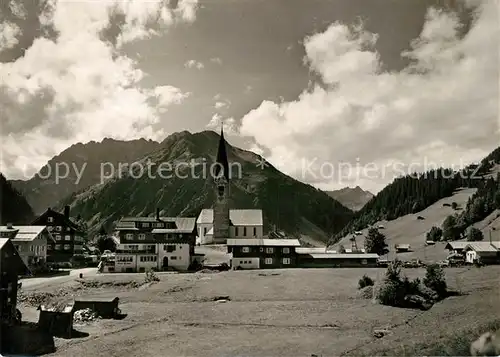 Mittelberg_Kleinwalsertal mit Widderstein Mittelberg_Kleinwalsertal