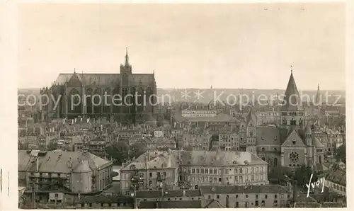 Metz_Moselle Vue generale Cathedrale Eglise Metz_Moselle