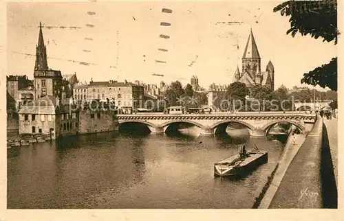 Metz_Moselle Moyen Pont Eglise Mittelbruecke Kirche Metz_Moselle