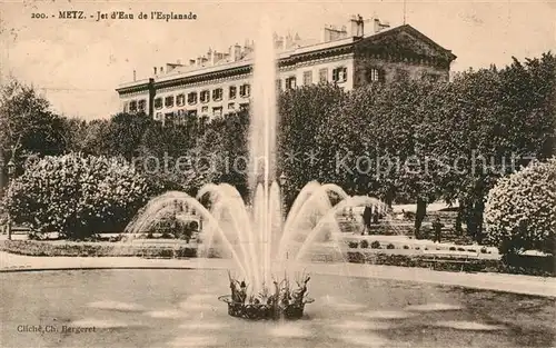 Metz_Moselle Jet d Eau de l Esplanade Metz_Moselle