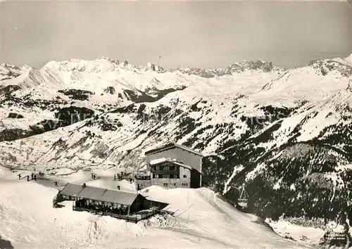 AK / Ansichtskarte Flueela Fliegeraufnahme Bergrestaurant Gotschnagrat Flueela