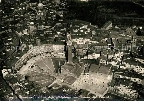 AK / Ansichtskarte Siena Panorama veduto dall aeroplano con Piazza del Campo Siena
