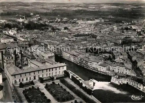 AK / Ansichtskarte Castres_Tarn Vue aerienne Jardin de lEveche et Quartier Villegoudou Castres_Tarn