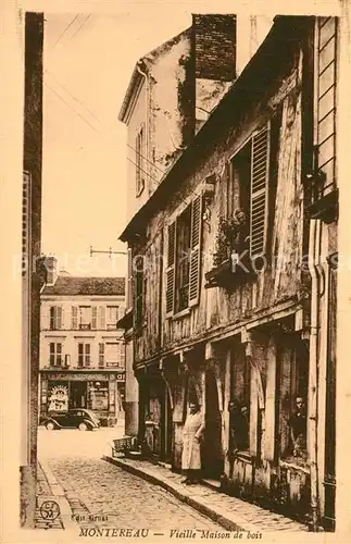 AK / Ansichtskarte Montereau_Loiret Vieille Maison de bois Montereau Loiret