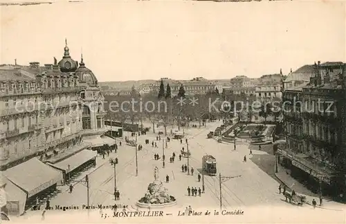 AK / Ansichtskarte Montpellier_Herault Place de la Comedie Monument Montpellier Herault