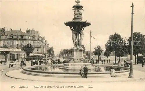 AK / Ansichtskarte Reims_Champagne_Ardenne Place de la Republiqque Avenue de Laon Reims_Champagne_Ardenne