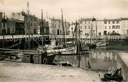 AK / Ansichtskarte Ile_de_Re La Flotte Le Port les Quais Ile_de_Re