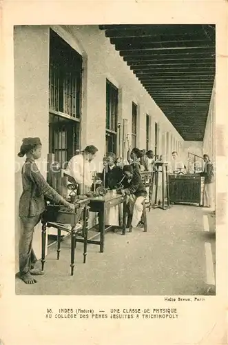 AK / Ansichtskarte Malaysia_Malaya Une classe de Physique College Peres Jesuites  Malaysia_Malaya