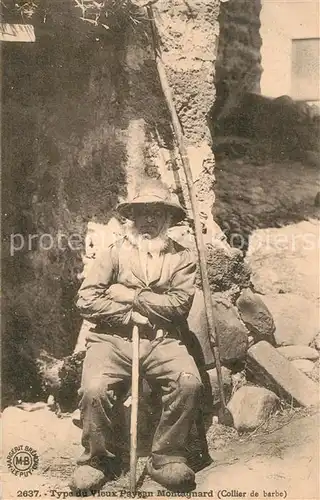 AK / Ansichtskarte Le_Puy en Velay Type du Vieux Paysan Montagnard Le_Puy en Velay