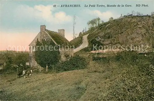 AK / Ansichtskarte Avranches Le Petit Tertre Montee de la Gare Avranches
