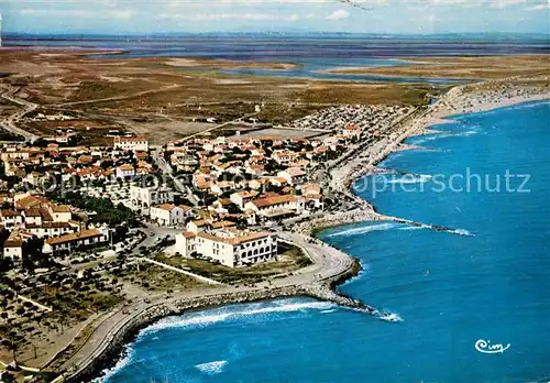AK / Ansichtskarte Les_Saintes Maries de la Mer Vue generale aerienne sur le beau site des Plages de Camargue  Les