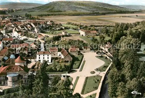 AK / Ansichtskarte Chateauvillain Fliegeraufnahme Chateauvillain