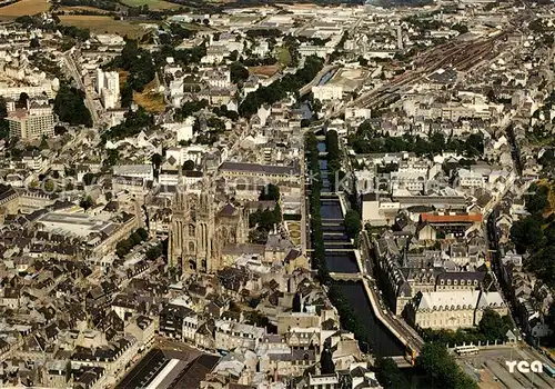 AK / Ansichtskarte Quimper Fliegeraufnahme Cathedrale Saint Corentin Quimper