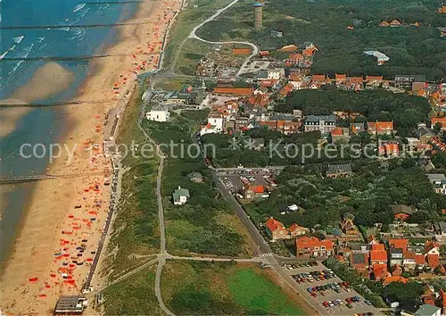 AK / Ansichtskarte Domburg Fliegeraufnahme Dorp en strand Domburg