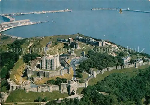 AK / Ansichtskarte Kent Fliegeraufnahme Dover Castle Kent