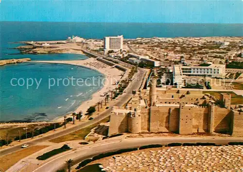 AK / Ansichtskarte Monastir Fliegeraufnahme Ribat et Boulevard Monastir