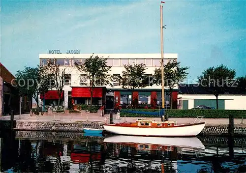 AK / Ansichtskarte Middelharnis Hotel Cafe Restaurant Jacobi Segelboot Middelharnis