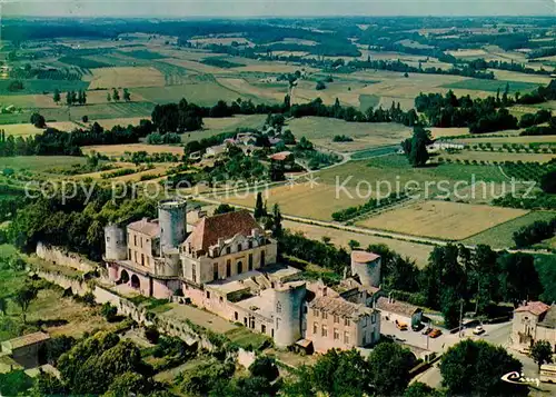 AK / Ansichtskarte Duras_Lot et Garonne Fliegeraufnahme Chateau Duras Lot et Garonne