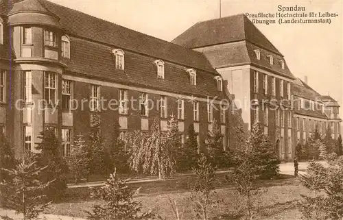 AK / Ansichtskarte Spandau Preussische Hochschule fuer Leibesuebungen Spandau