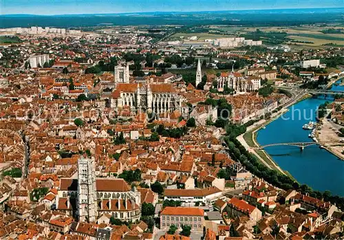 AK / Ansichtskarte Auxerre Fliegeraufnahme Auxerre